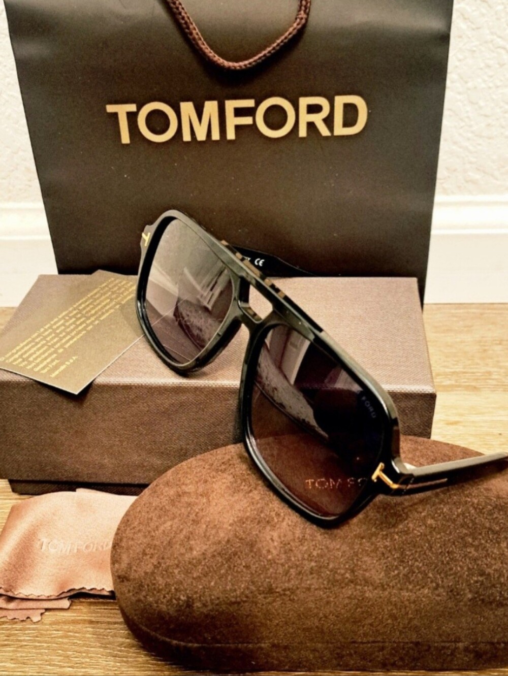 Tom Ford Falconer-02 TF884 01A Aviator Dark Gradient Lens Sunglasses 60-18-140